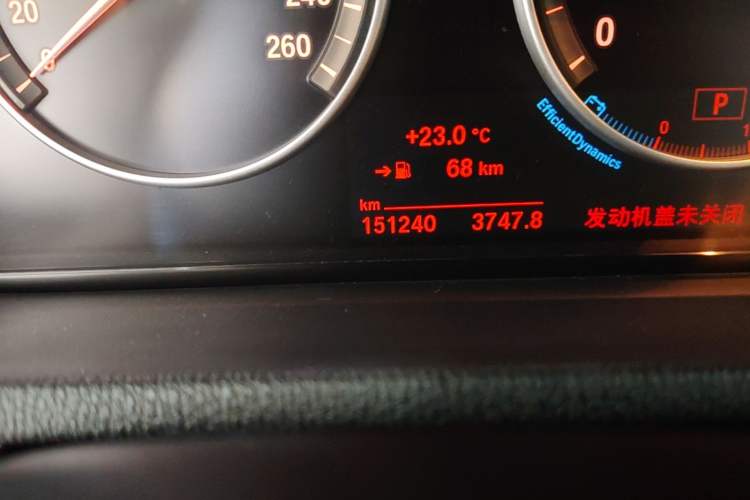 Used BMW X3 2014 xDrive20i Leading Model Odometer Close Up