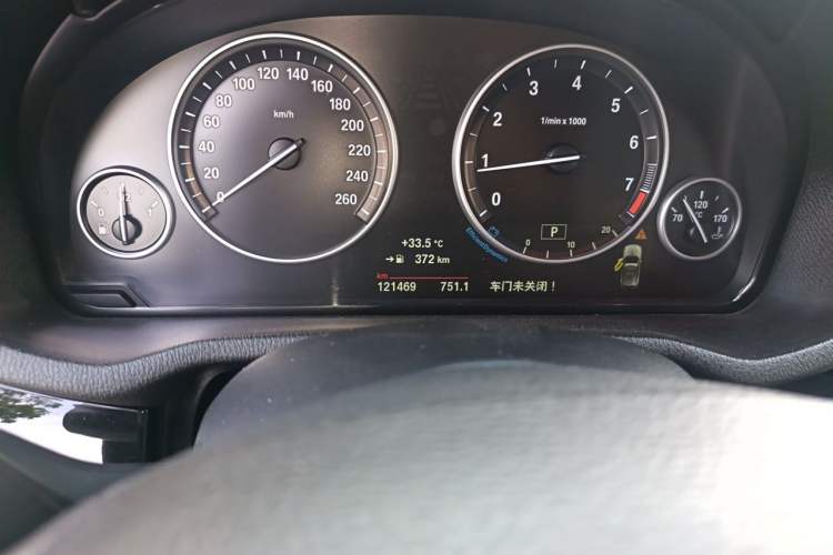 Used BMW X3 2014 xDrive20i X Design Package Odometer Close Up