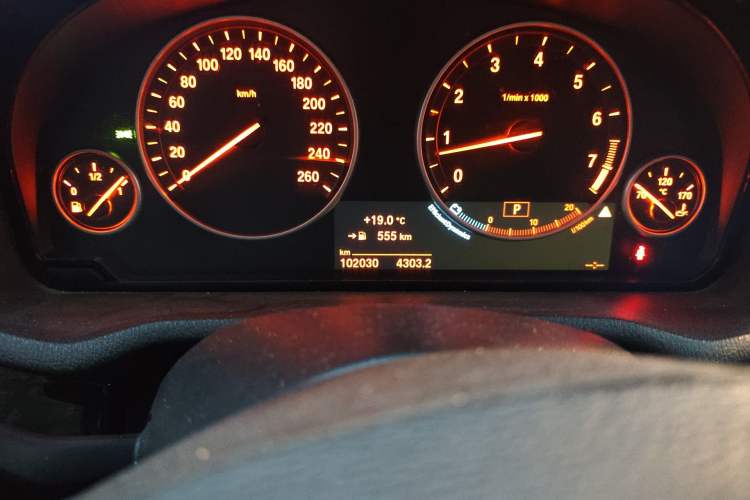 Used BMW X3 2014 xDrive20i X Design Package Odometer Close Up