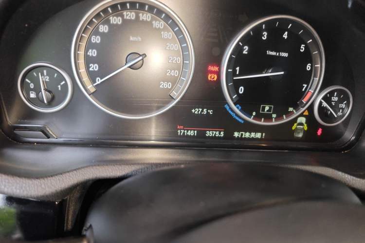 Used BMW X3 2014 xDrive20i X Design Package Odometer Close Up