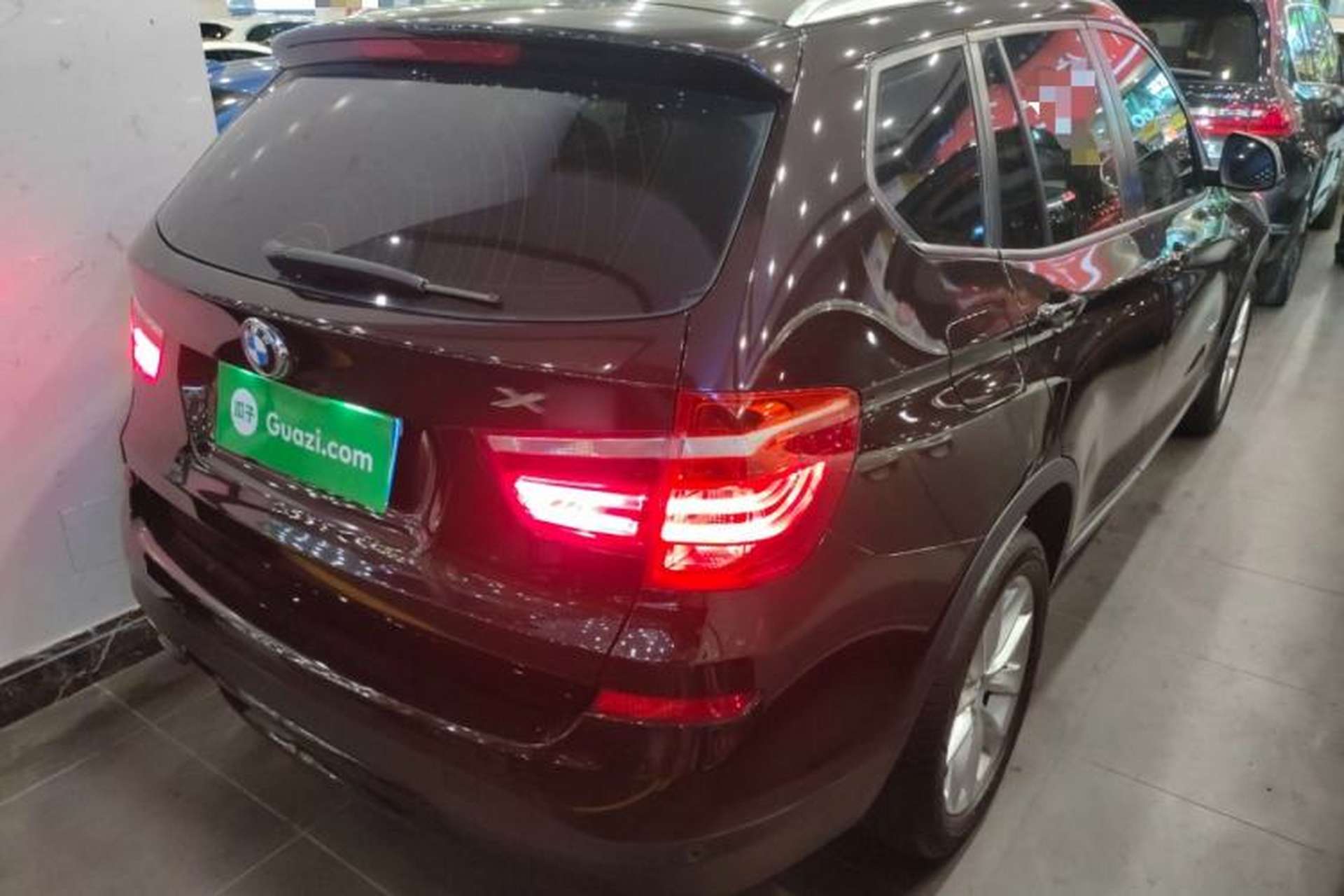 Used BMW X3 2014 xDrive28i Leading Model Rear Right 45 Deg