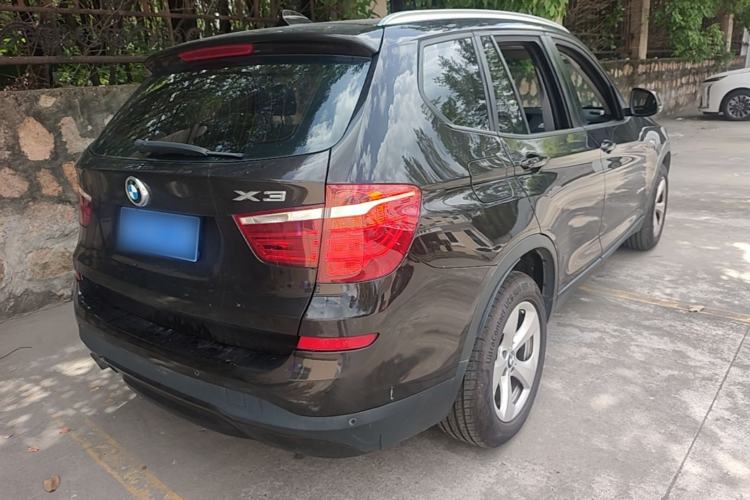 Used BMW X3 2014 xDrive20i Leading Model Rear Right 45 Deg