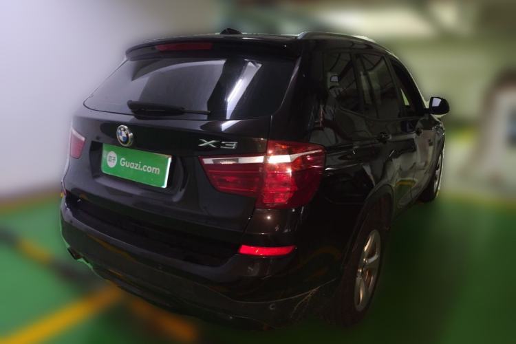 Used BMW X3 2014 xDrive20i Leading Model Rear Right 45 Deg