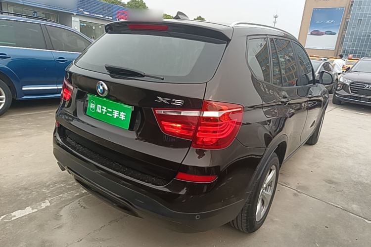Used BMW X3 2014 xDrive20i Leading Model Rear Right 45 Deg