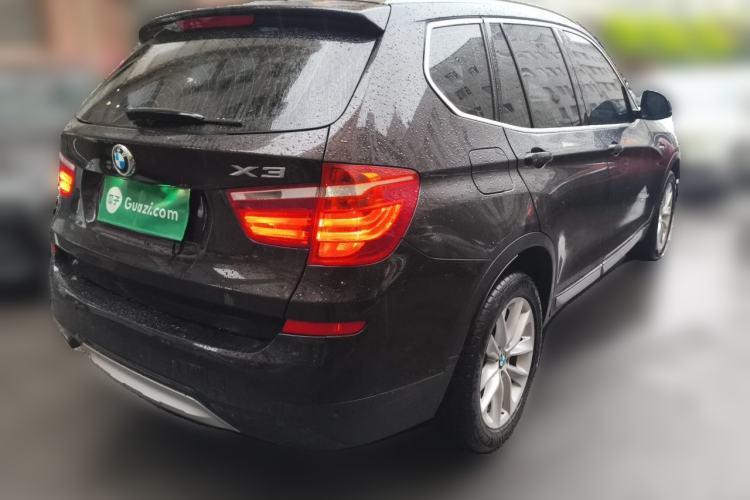 Used BMW X3 2014 xDrive20i Leading Model Rear Right 45 Deg