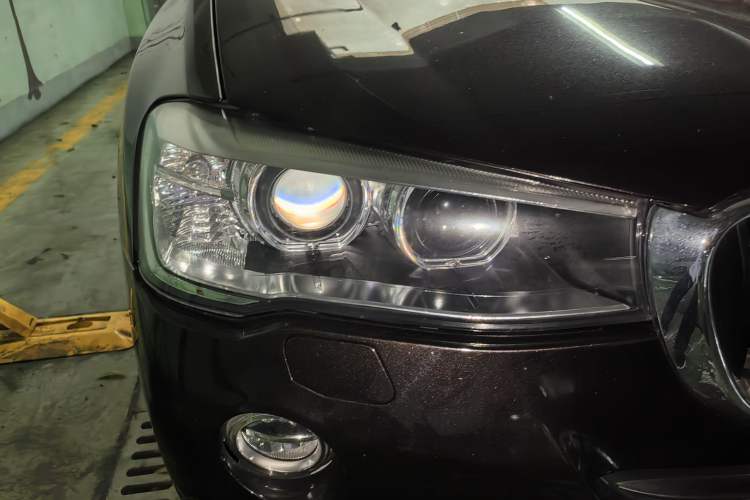 Used BMW X3 2014 xDrive20i Leading Model Right Front Headlight