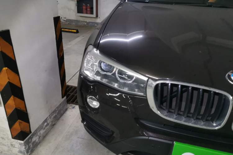 Used BMW X3 2014 xDrive20i Leading Model Right Front Headlight