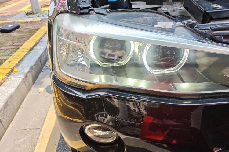 Used BMW X3 2014 xDrive20i Leading Model Right Front Headlight