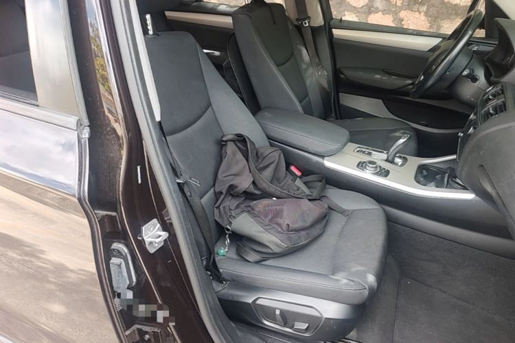 Used BMW X3 2014 xDrive20i Leading Model Right Front Seat