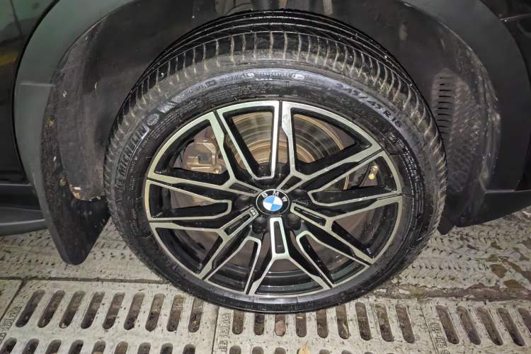 Used BMW X3 2014 xDrive20i Leading Model Right Front Wheel Hub