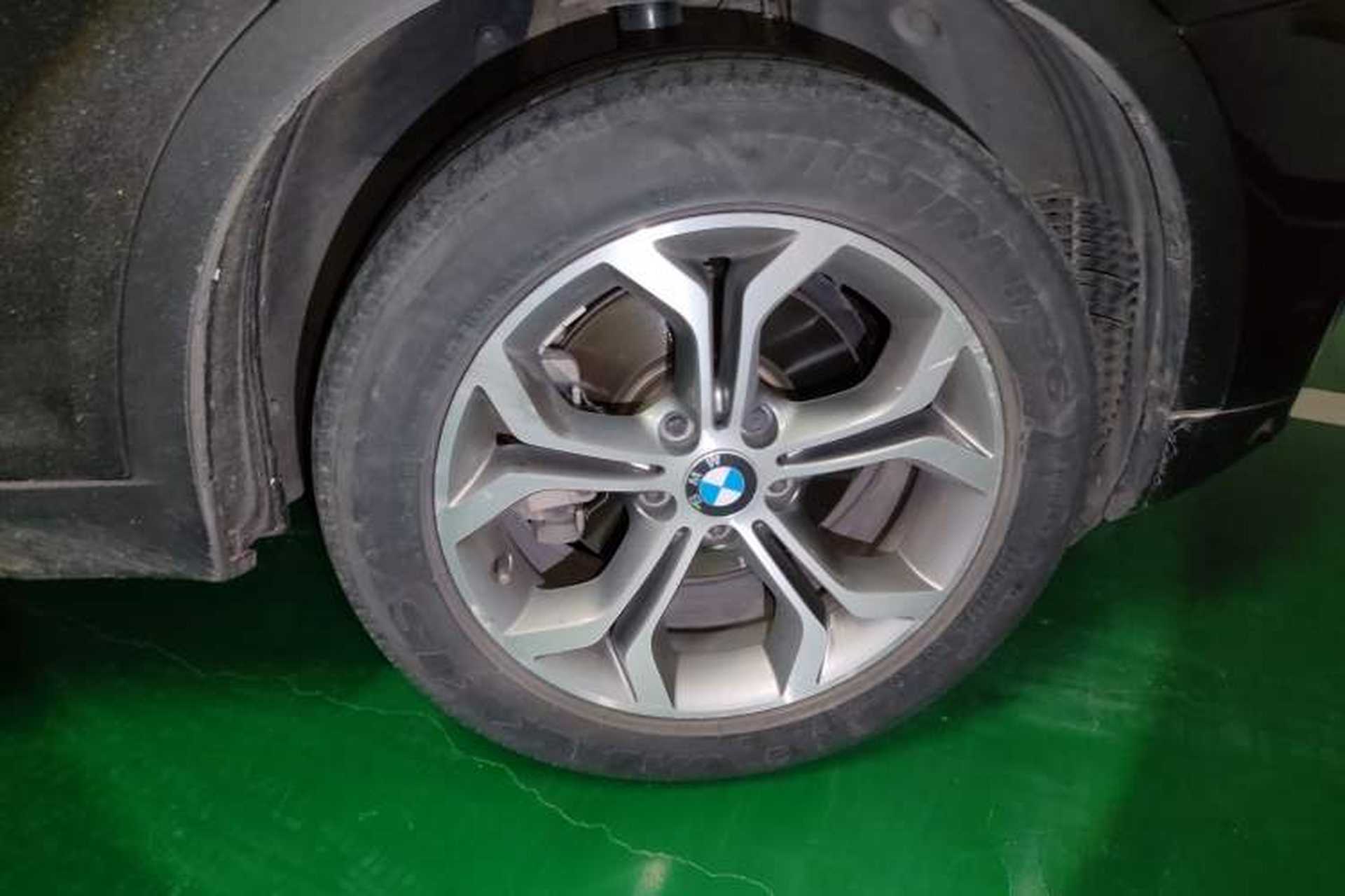 Used BMW X3 2014 xDrive20i X Design Package Right Front Wheel Hub