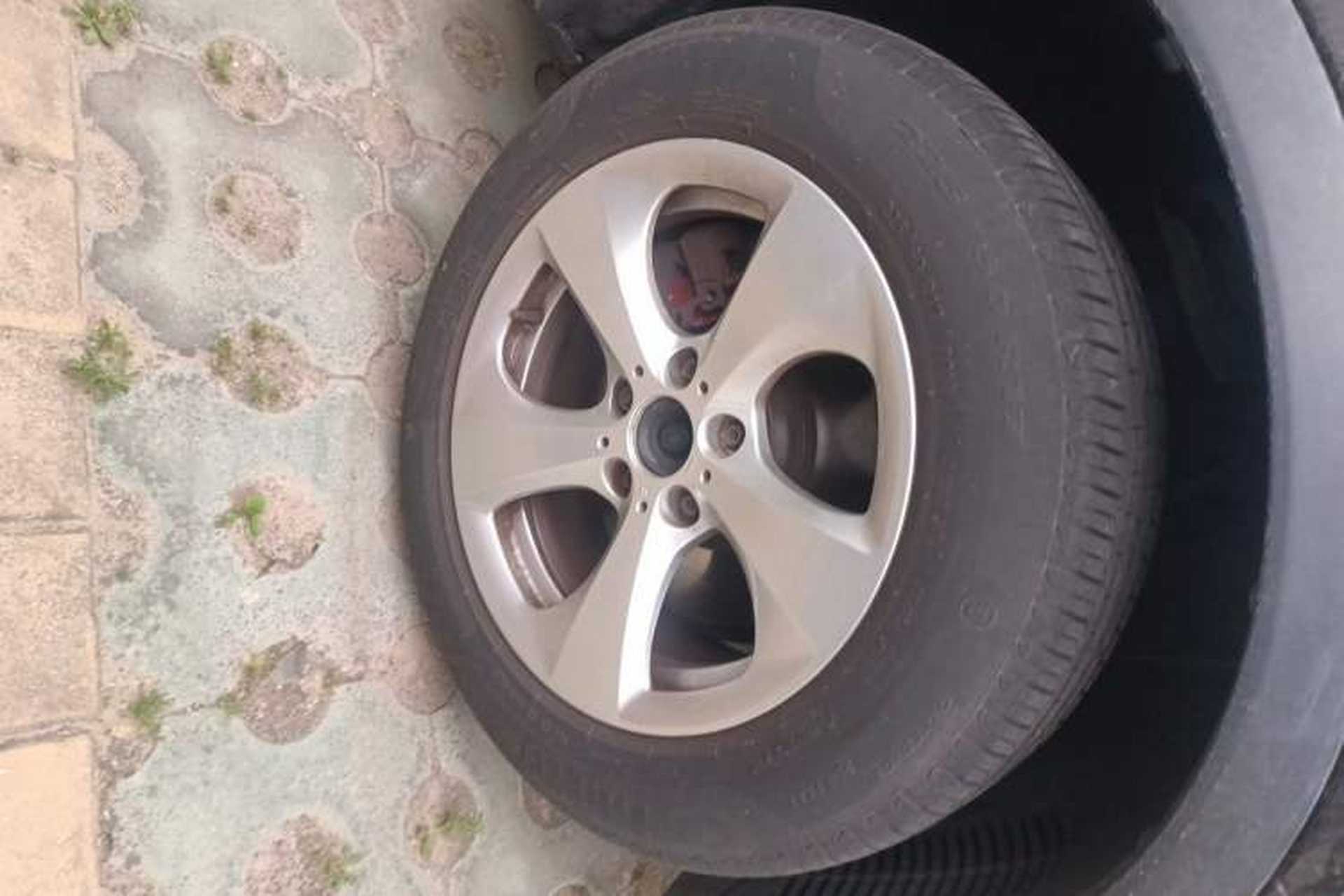 Used BMW X3 2014 xDrive20i Leading Model Right Front Wheel Hub