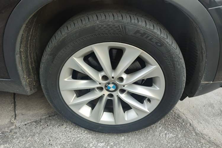 Used BMW X3 2014 xDrive20i X Design Package Right Front Wheel Hub