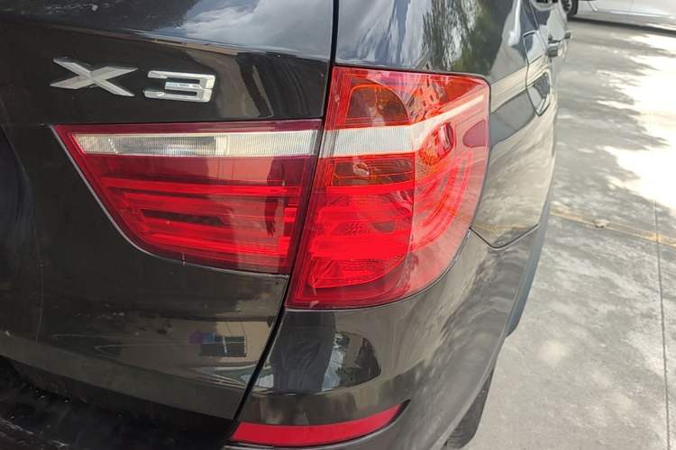 Used BMW X3 2014 xDrive20i Leading Model Right Rear Taillight