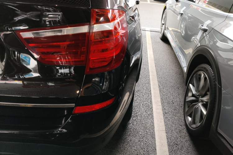 Used BMW X3 2014 xDrive28i X Design Package Right Rear Taillight