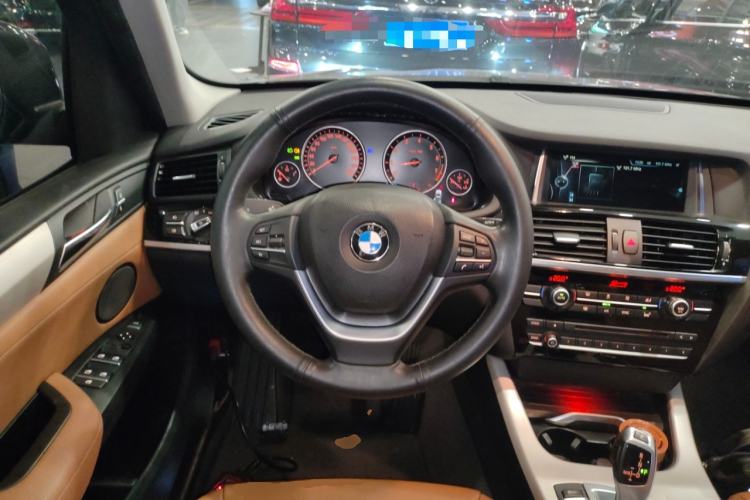 Used BMW X3 2014 xDrive28i Leading Model Steering Wheel
