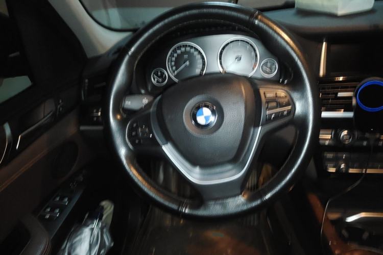 Used BMW X3 2014 xDrive20i X Design Package Steering Wheel