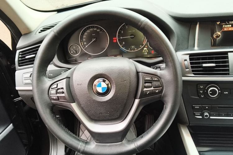 Used BMW X3 2014 xDrive20i Leading Model Steering Wheel
