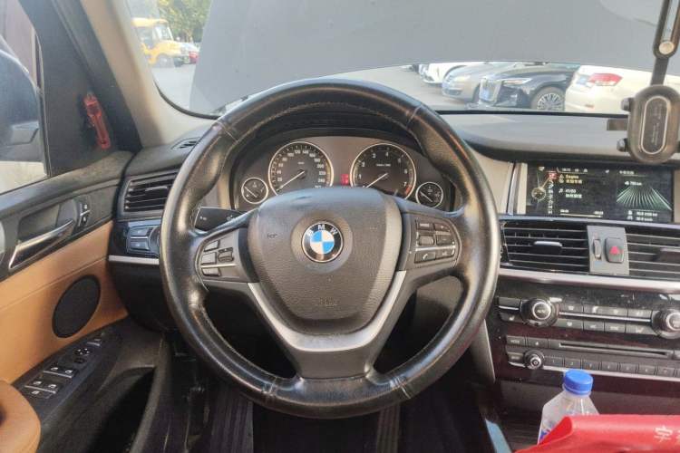 Used BMW X3 2014 xDrive20i X Design Package Steering Wheel