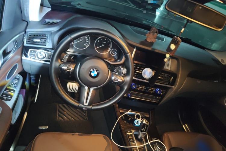 Used BMW X3 2014 xDrive28i X Design Package Steering Wheel