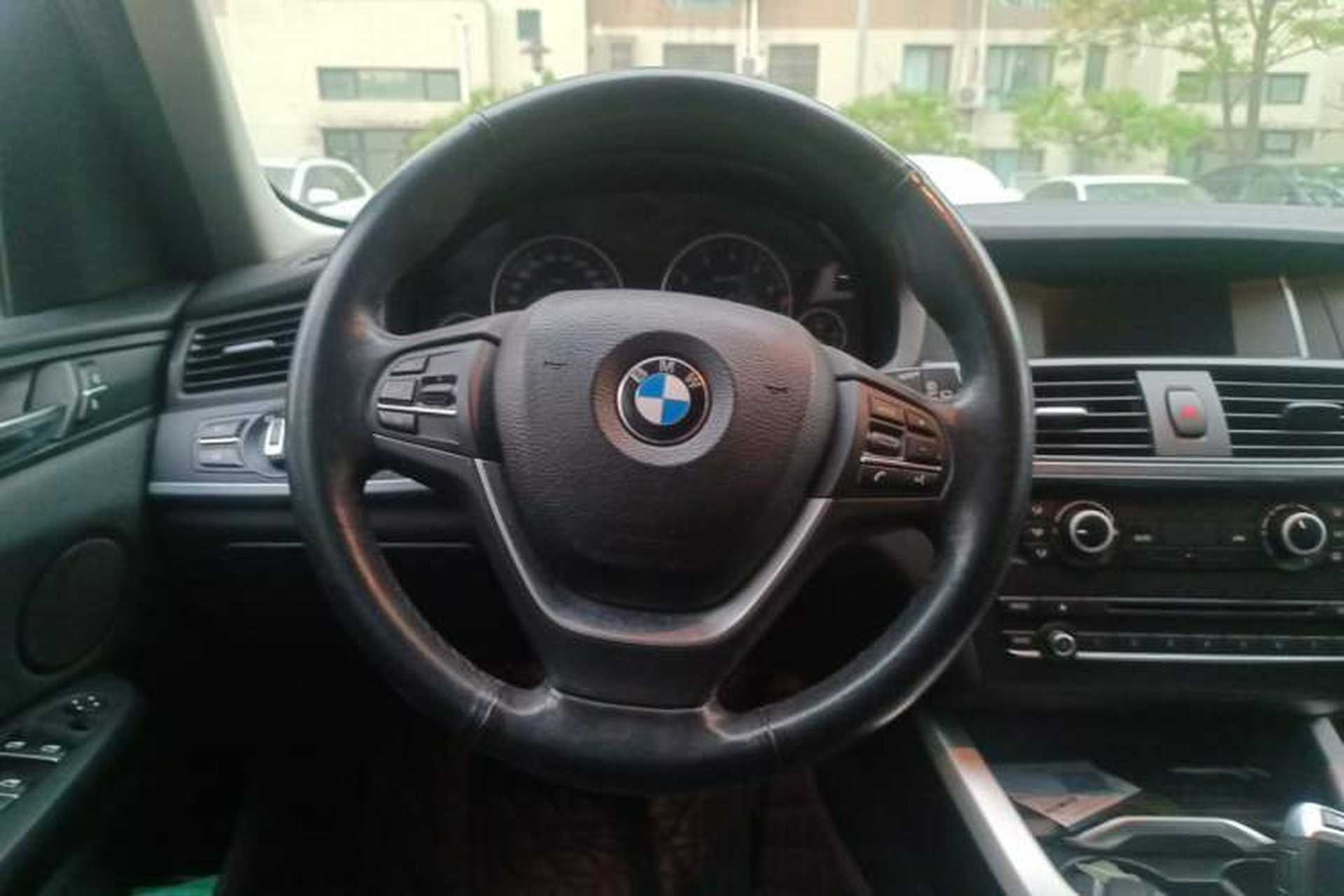 Used BMW X3 2014 xDrive20i Leading Model Steering Wheel