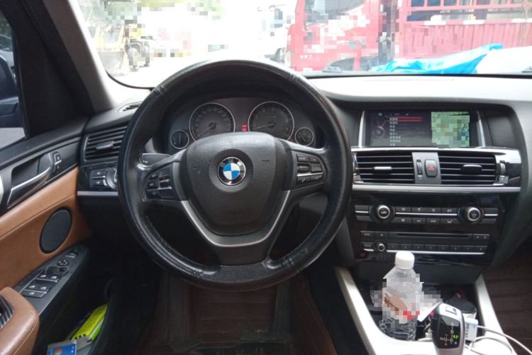 Used BMW X3 2014 xDrive28i Leading Model Steering Wheel
