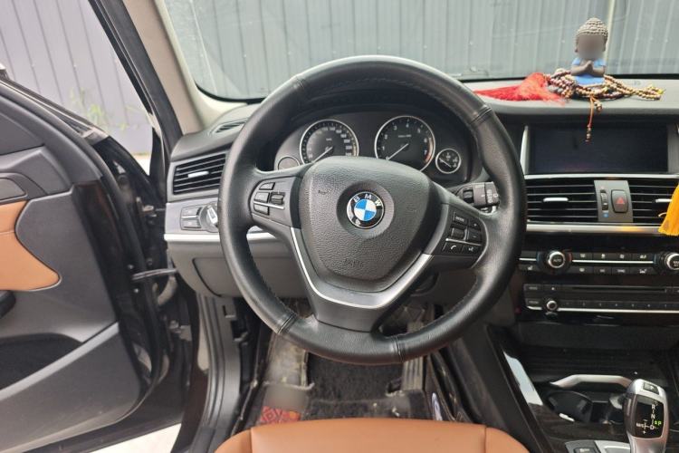 Used BMW X3 2014 xDrive20i X Design Package Steering Wheel