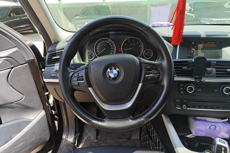 Used BMW X3 2014 xDrive20i Leading Model Steering Wheel