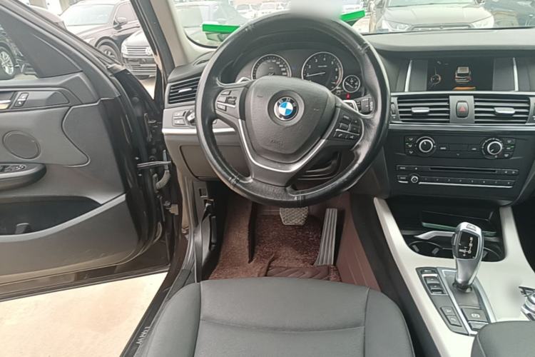Used BMW X3 2014 xDrive20i Leading Model Steering Wheel