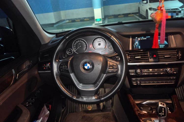 Used BMW X3 2014 xDrive20i X Design Package Steering Wheel