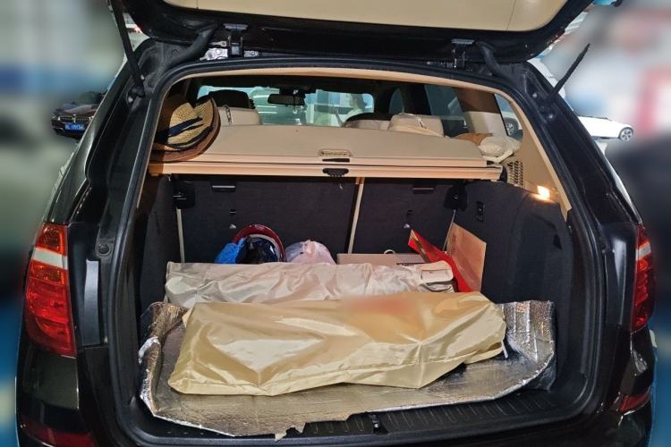 Used BMW X3 2014 xDrive20i Leading Model Trunk