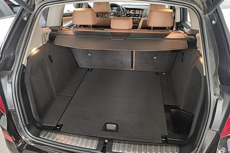 Used BMW X3 2014 xDrive20i X Design Package Trunk