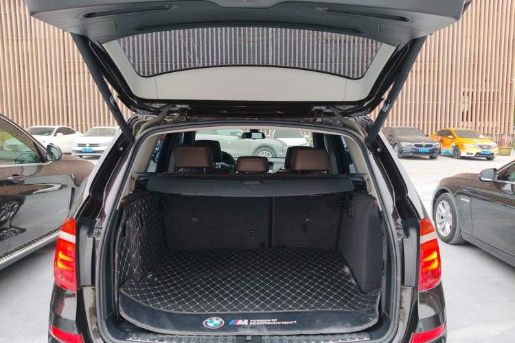 Used BMW X3 2014 xDrive20i X Design Package Trunk