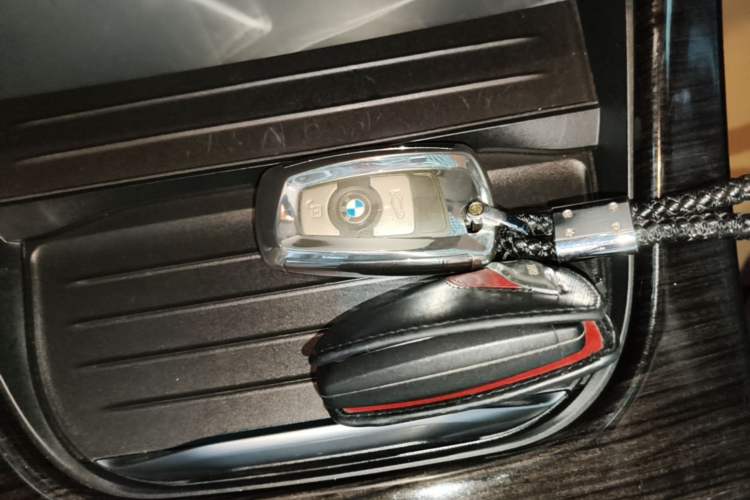 Used BMW X3 2014 xDrive28i X Design Package Vehicle Key