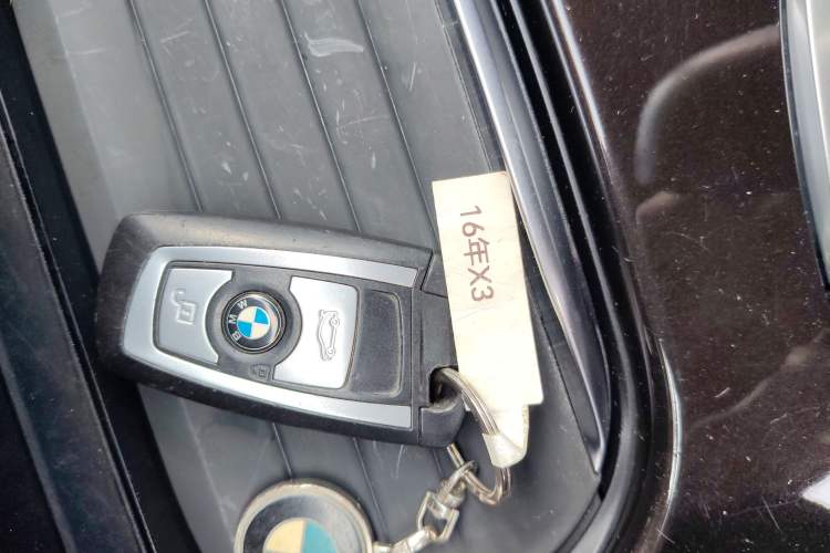 Used BMW X3 2014 xDrive20i X Design Package Vehicle Key