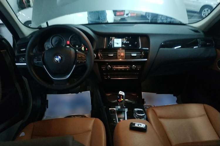 Used BMW X3 2014 xDrive20i X Design Package Center Console