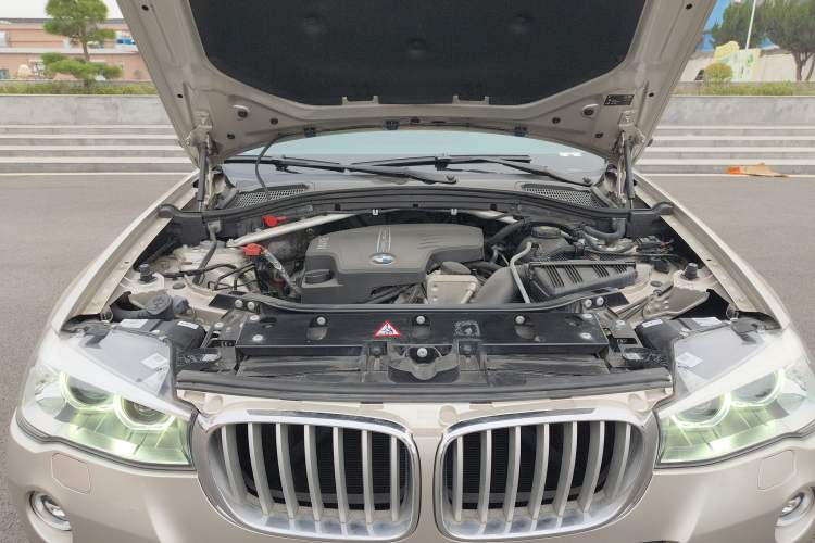 Used BMW X3 2014 xDrive20i X Design Package Engine Bay
