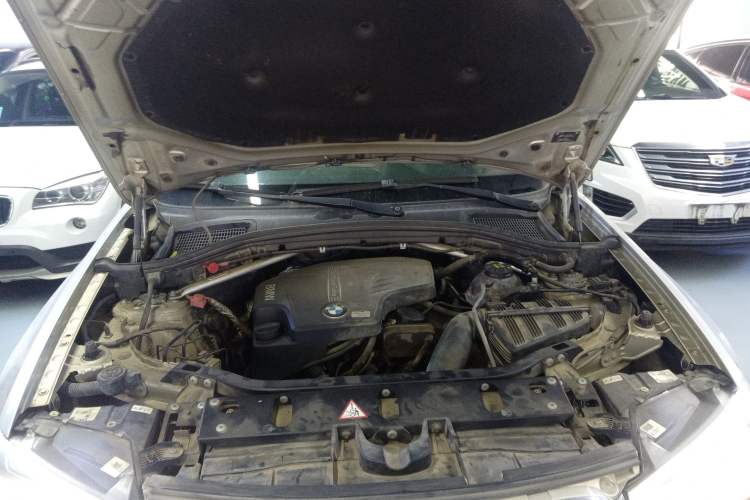 Used BMW X3 2014 xDrive20i X Design Package Engine Bay
