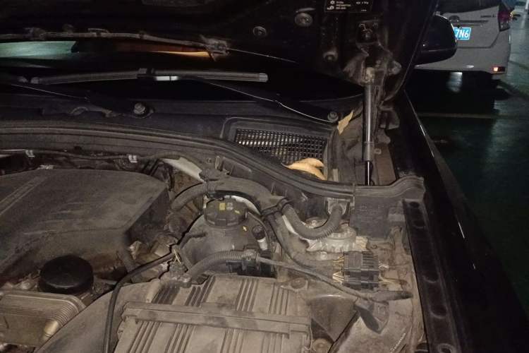 Used BMW X3 2014 xDrive20i X Design Package Engine Bay Left