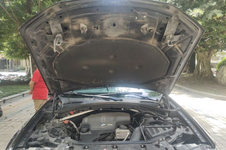 Used BMW X3 2014 xDrive20i X Design Package Engine Bay