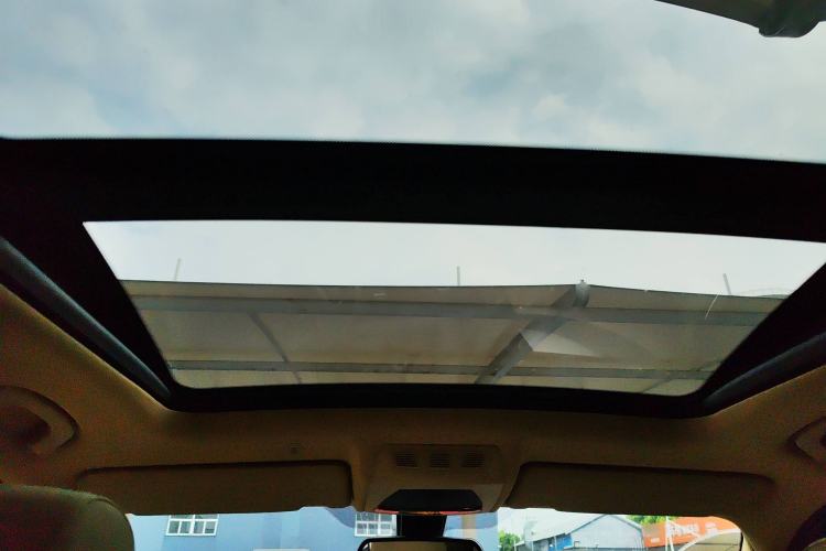 Used BMW X3 2014 xDrive20i Leading Model Headliner