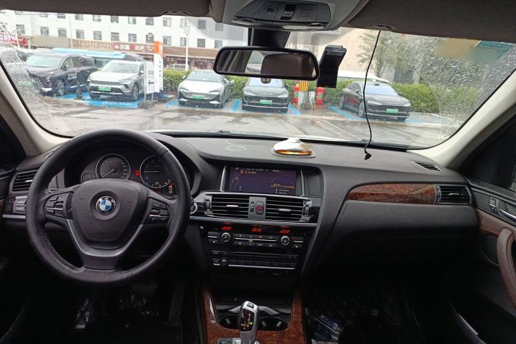 Used BMW X3 2014 xDrive20i X Design Package Interior 2