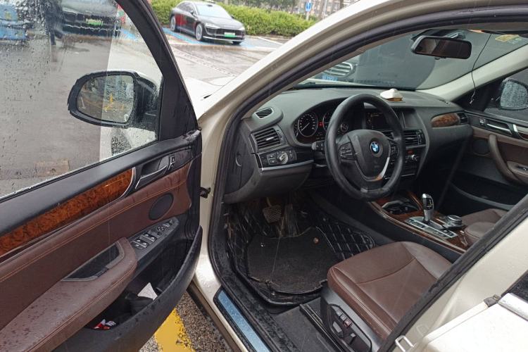 Used BMW X3 2014 xDrive20i X Design Package Interior 3