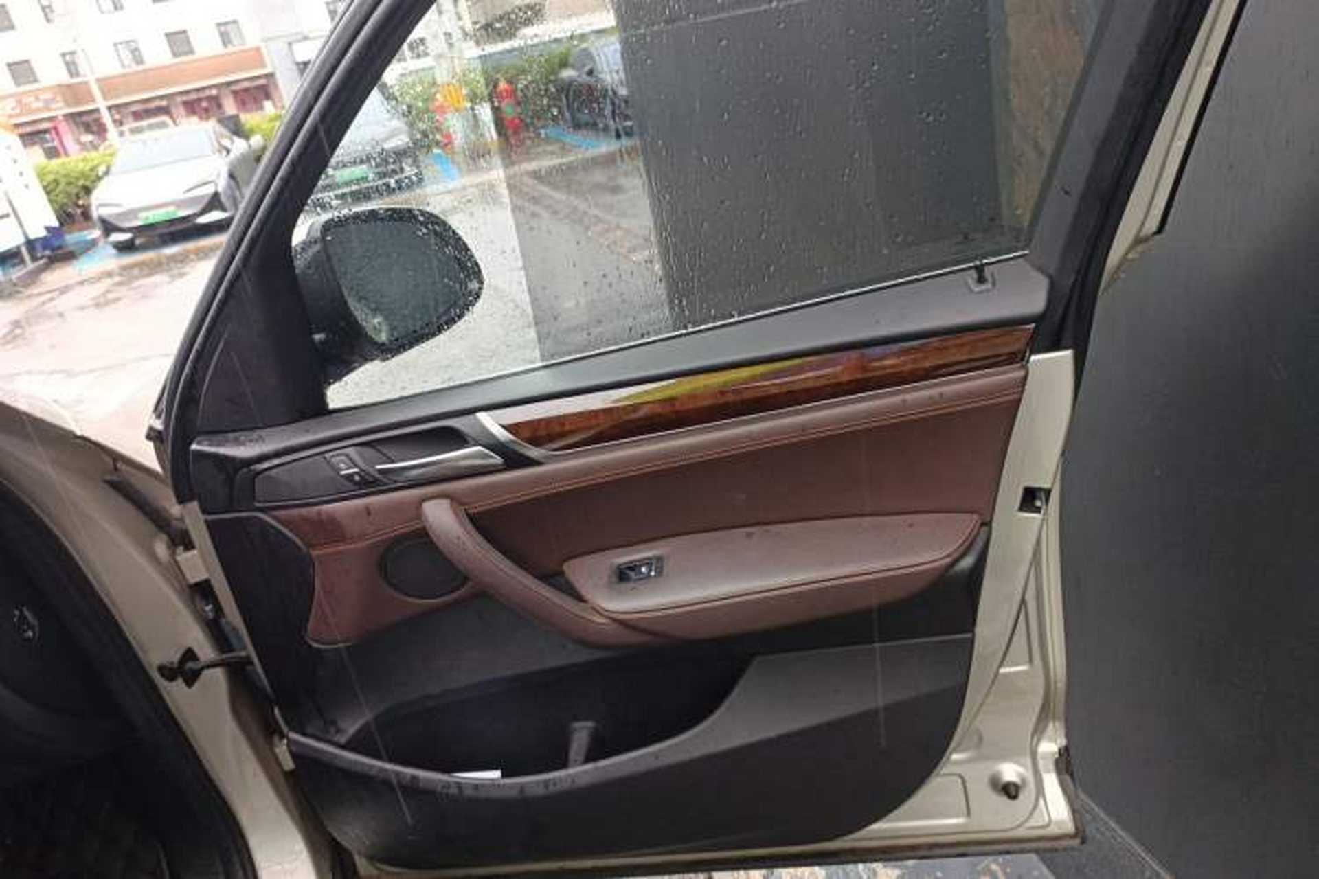Used BMW X3 2014 xDrive20i X Design Package Interior 5