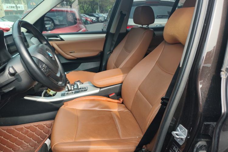 Used BMW X3 2014 xDrive28i Leading Model Left Front Seat