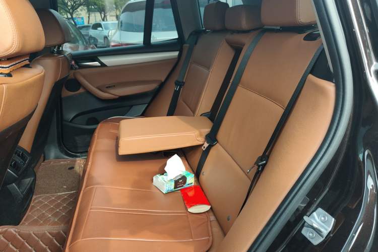 Used BMW X3 2014 xDrive28i Leading Model Left Rear Seat