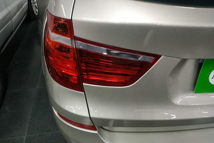 Used BMW X3 2014 xDrive20i X Design Package Left Rear Taillight