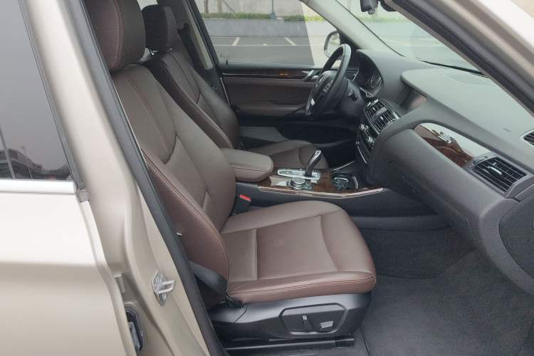 Used BMW X3 2014 xDrive20i X Design Package Right Front Seat