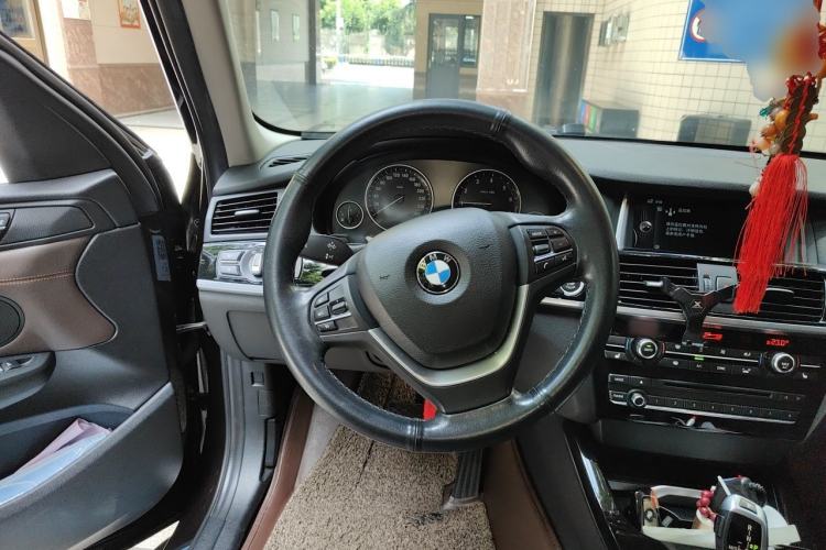 Used BMW X3 2014 xDrive20i X Design Package Steering Wheel