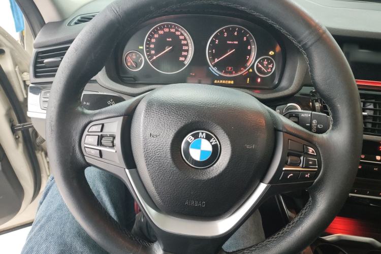 Used BMW X3 2014 xDrive20i X Design Package Steering Wheel